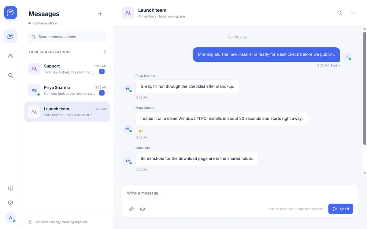 R Messenger with a team conversation hosted on a PC in the office